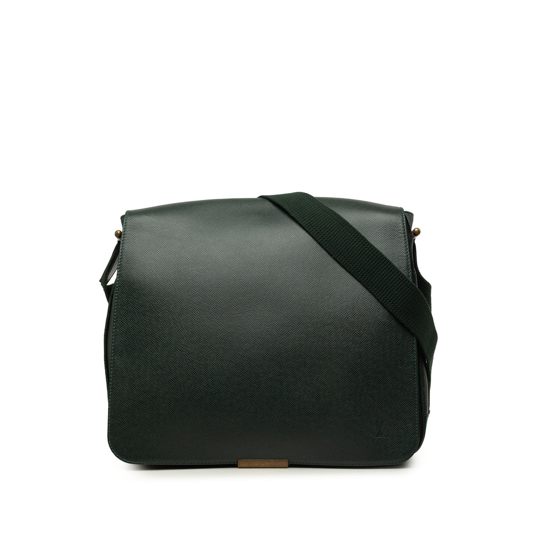 Louis Vuitton Sac bandoulière Taiga Viktor Vert – vue principale – GABY PARIS