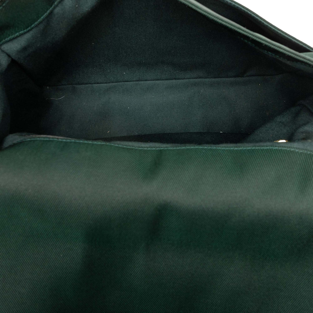 Louis Vuitton Sac bandoulière Taiga Viktor Vert – vue 4 – GABY PARIS