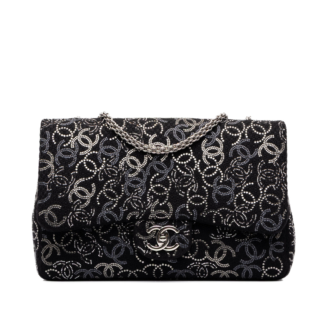 Chanel Paris Shanghai Strass Orné Pudong Double rabat Jumbo Tweed Noir – vue principale – GABY PARIS