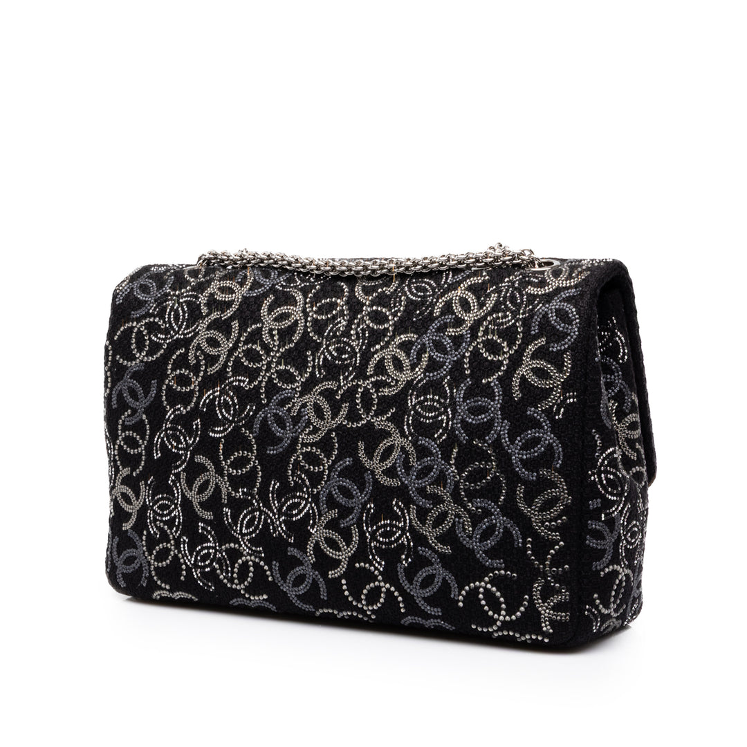 Chanel Paris Shanghai Strass Orné Pudong Double rabat Jumbo Tweed Noir – vue 2 – GABY PARIS