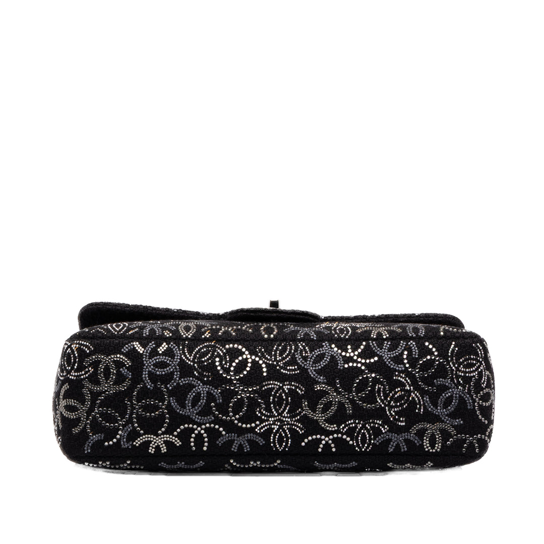 Chanel Paris Shanghai Strass Orné Pudong Double rabat Jumbo Tweed Noir – vue 3 – GABY PARIS