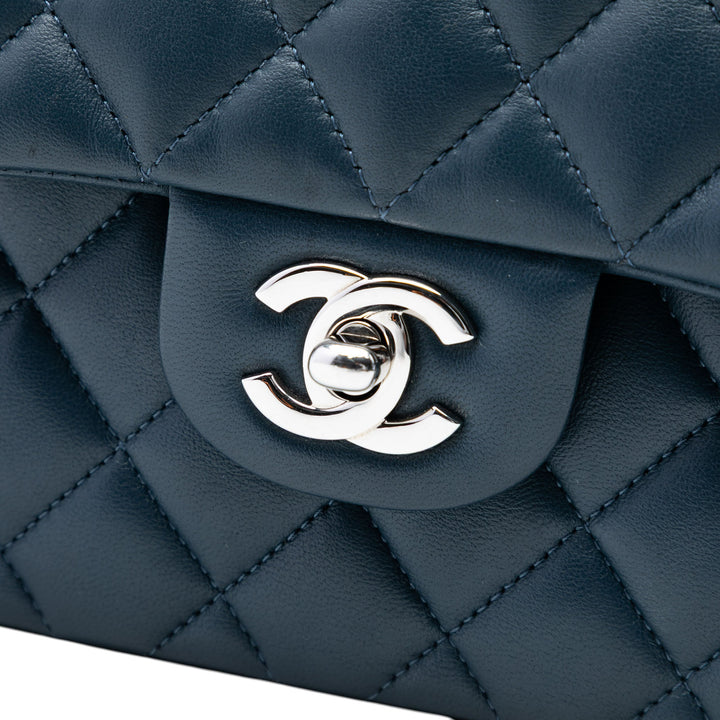 Chanel Small Classic Cuir d’agneau Double rabat