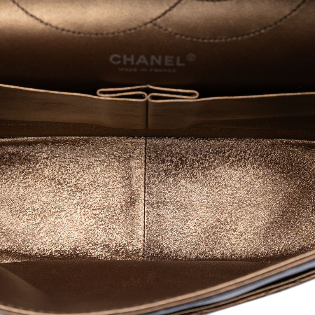 Chanel Metallic vieilli Cuir de veau Reissue 2.55 Simple rabat 227