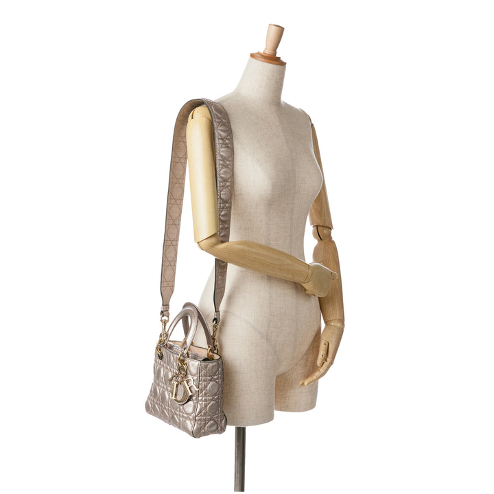 Small Metallic Grained Calfskin Cannage Supple Lady Dior Silver - Gaby Paris