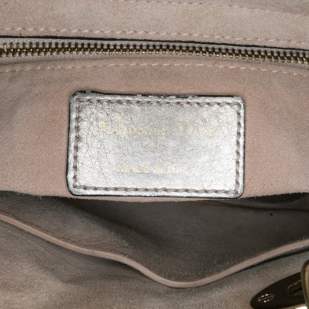 Small Metallic Grained Calfskin Cannage Supple Lady Dior Silver - Gaby Paris
