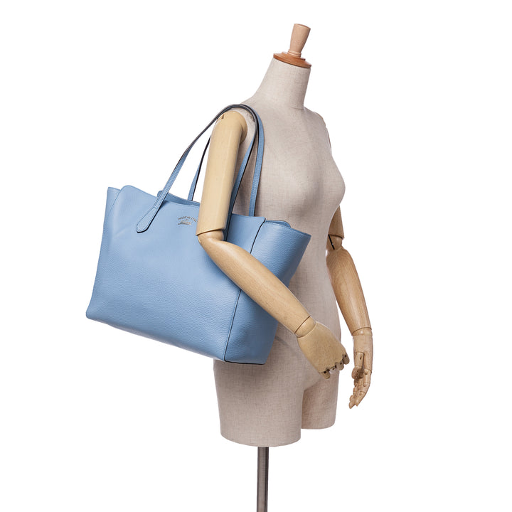 Medium Leather Swing Tote Blue - Gaby Paris