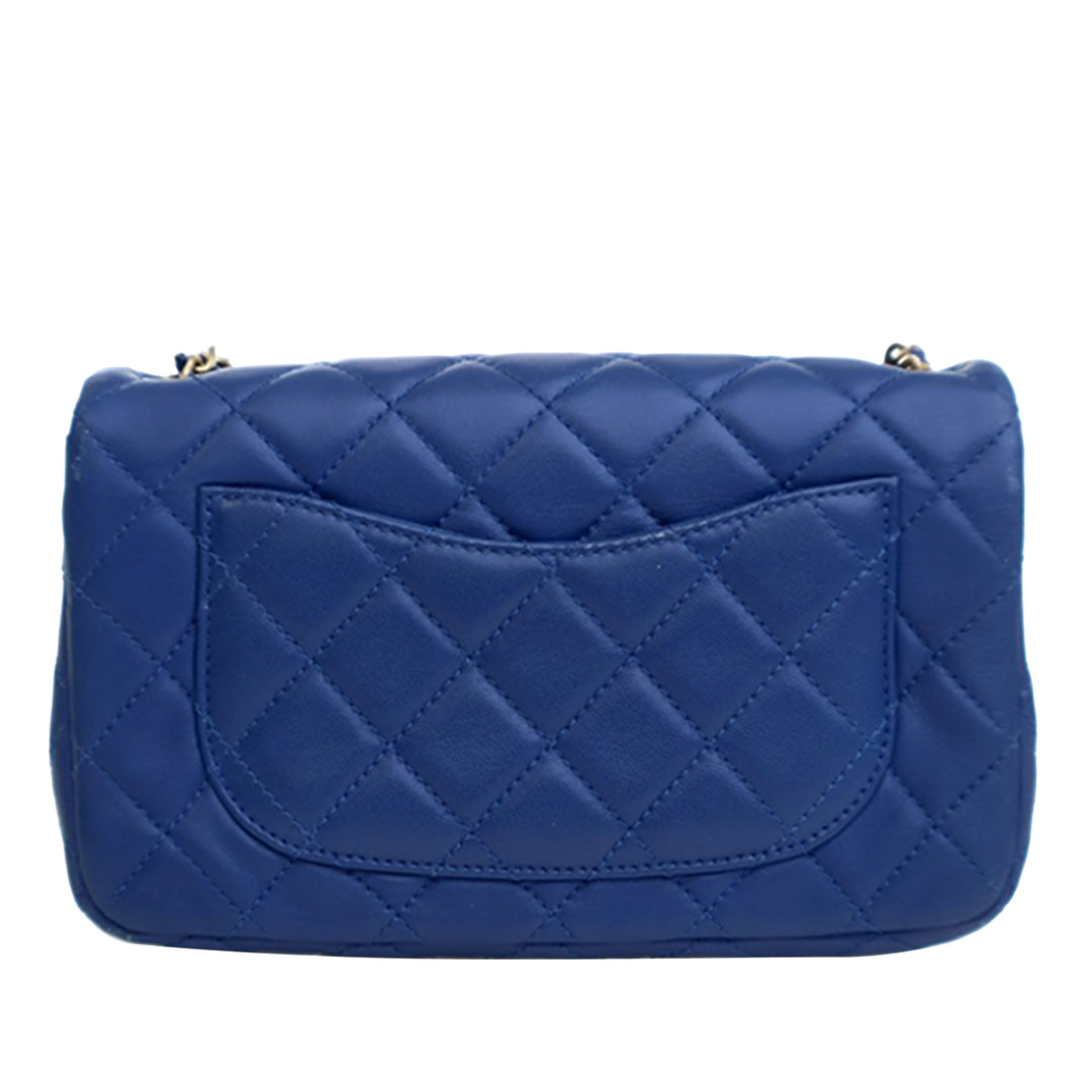 Chanel Mini Rectangular Classic Cuir d’agneau Perle Crush Simple rabat