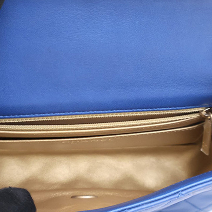 Chanel Mini Rectangular Classic Cuir d’agneau Perle Crush Simple rabat