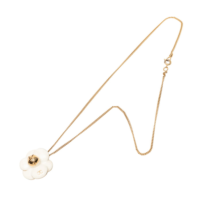Chanel CC plaqué Émail Camellia Pendant Collier