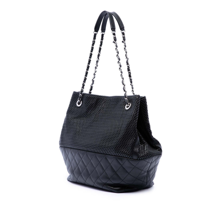 Chanel perforé Cuir de veau Up In The Air North South Cabas