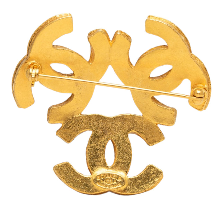 Chanel plaqué Triple CC Broche Métal