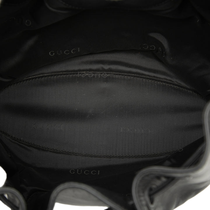 Gucci Cuir de veau Bucket Sac