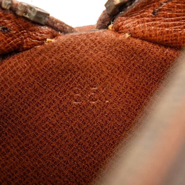 Louis Vuitton Monogram Papillon 22