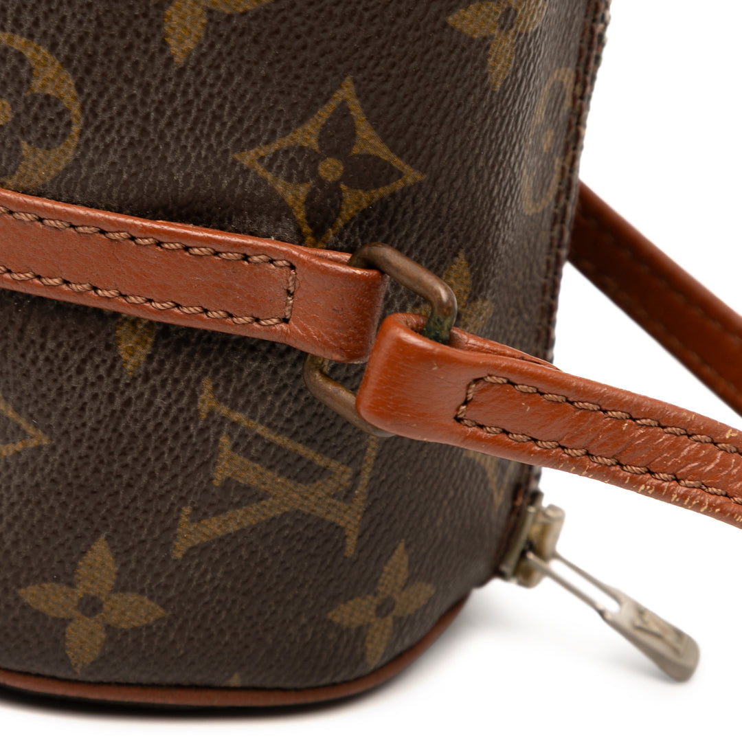 Louis Vuitton Monogram Papillon 22