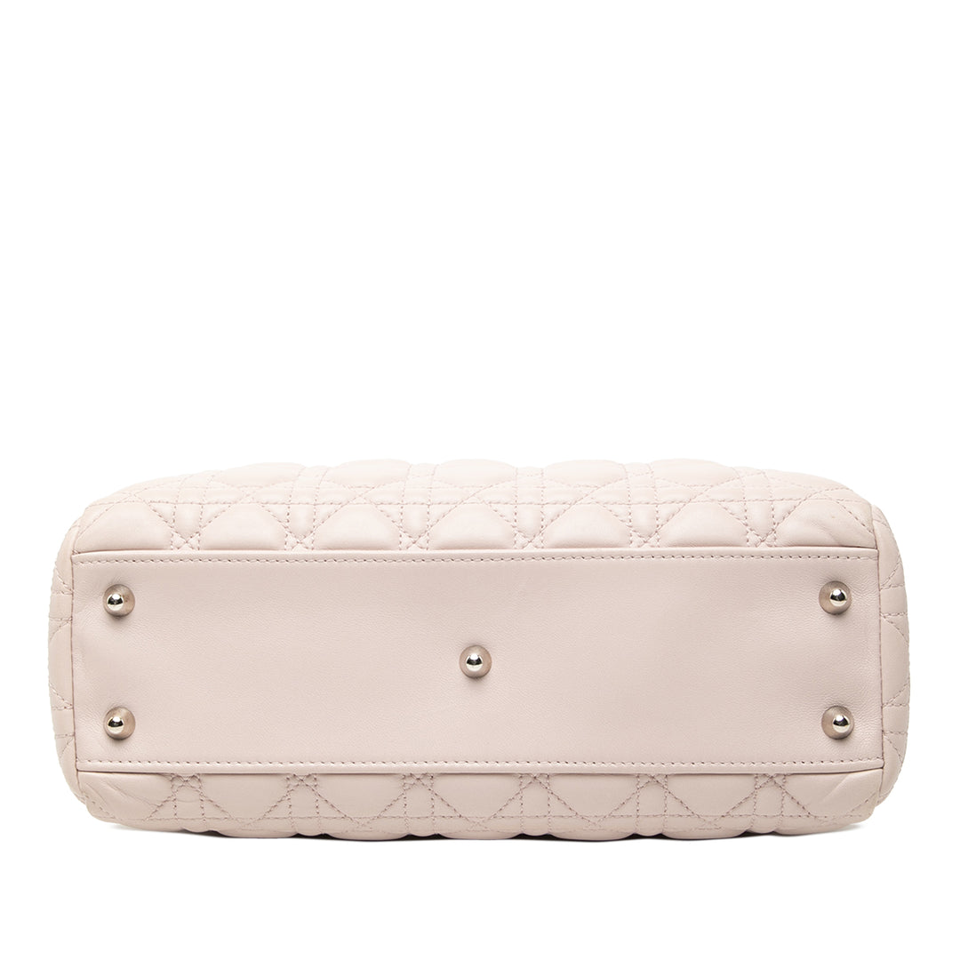 Dior Medium Cuir d’agneau Cannage Lady Dior Soft Shopping Cabas