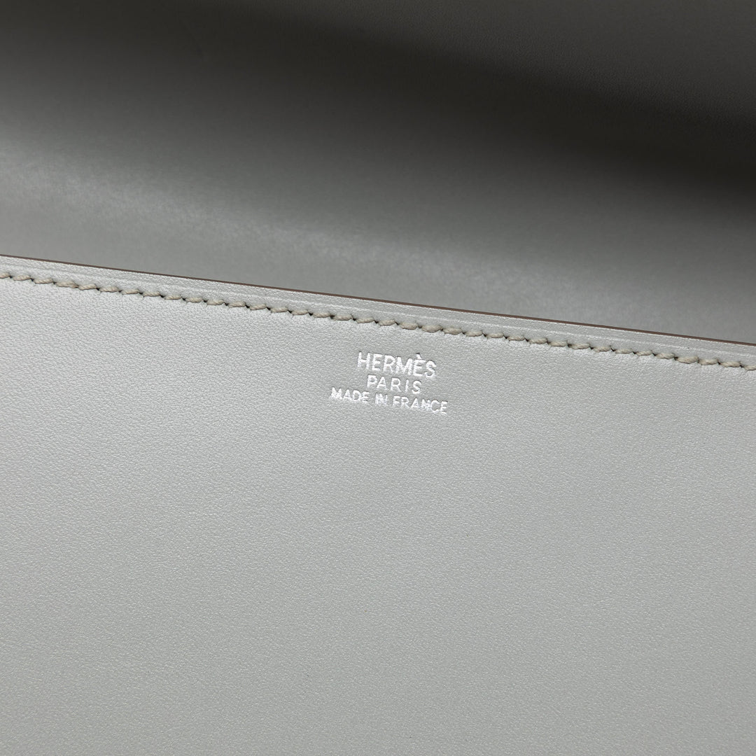 Hermès Tadelakt Medor Pochette 23