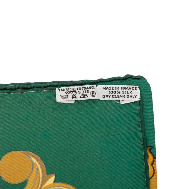 Hermès Animaux Solaires Soie Foulard 90