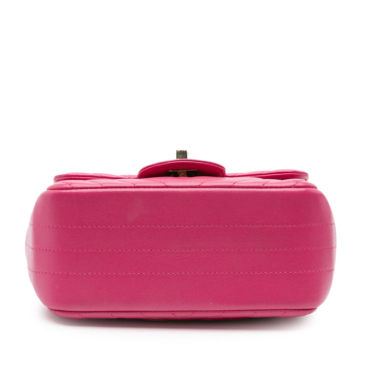 Chanel Classic Carré Chevron Rabat simple Mini Cuir d'agneau