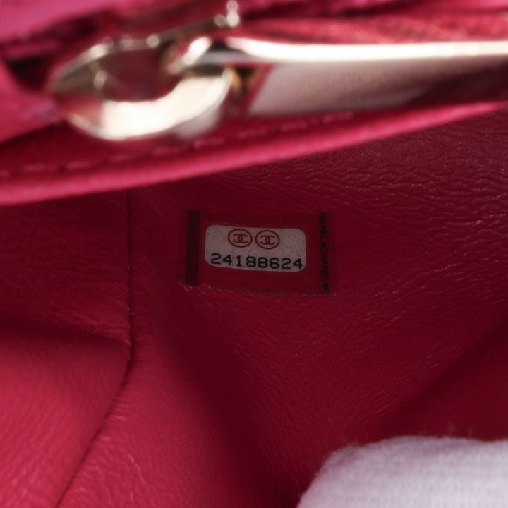 Chanel Classic Carré Chevron Rabat simple Mini Cuir d'agneau