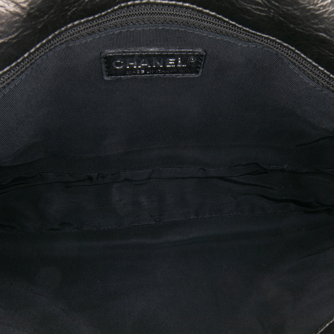 Chanel Medium Quilted Métallisé Aged Cuir de veau Chain Me Flap Gris