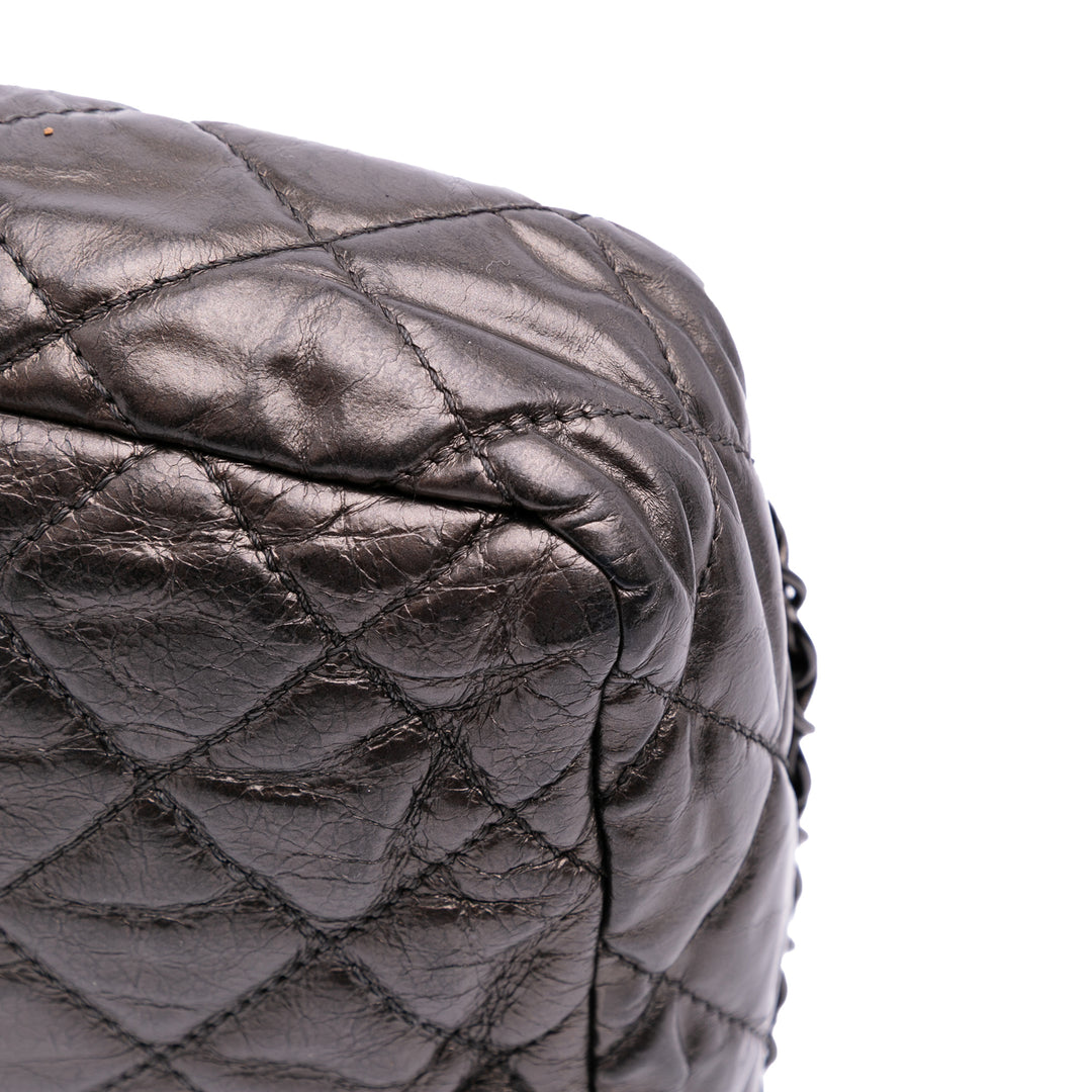 Chanel Medium Quilted Métallisé Aged Cuir de veau Chain Me Flap Gris