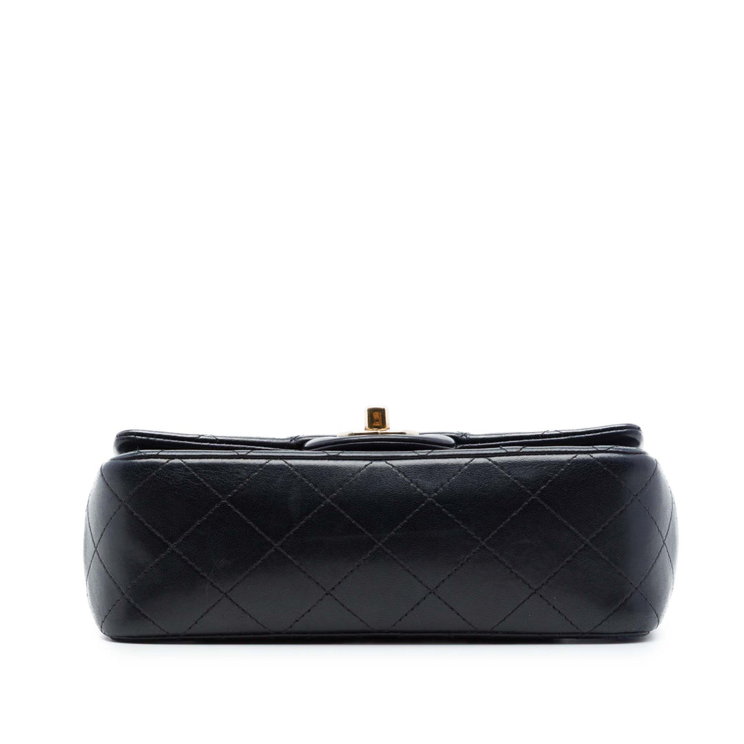 Classic Rectangulaire Valentines Heart Charms Rabat simple Mini Cuir d'agneau Noir