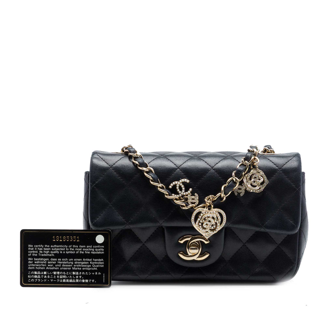 Classic Rectangulaire Valentines Heart Charms Rabat simple Mini Cuir d'agneau Noir