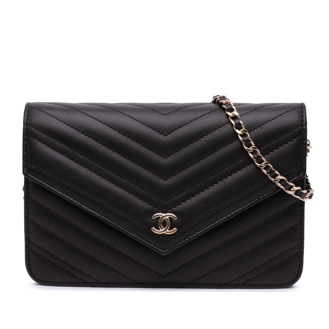 Goatskin Chevron Statement Wallet On Chain Black - Gaby Paris