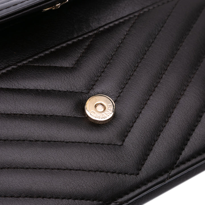 Goatskin Chevron Statement Wallet On Chain Black - Gaby Paris