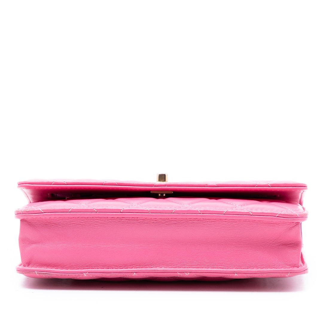 Chanel Cuir d’agneau Perle Crush Wallet on Chain