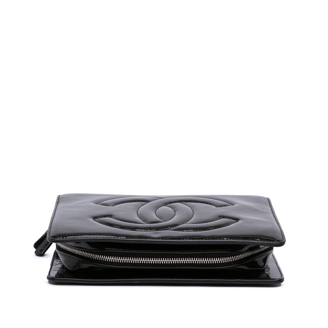 Mini CC Patent Clutch With Chain Black - Gaby Paris