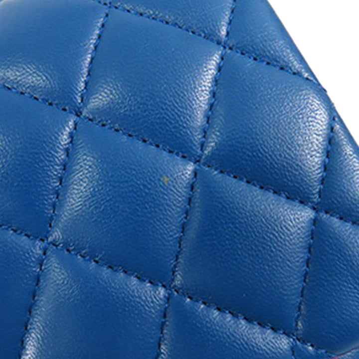 Chanel Medium Classic Cuir d’agneau Rainbow Hardware Double rabat