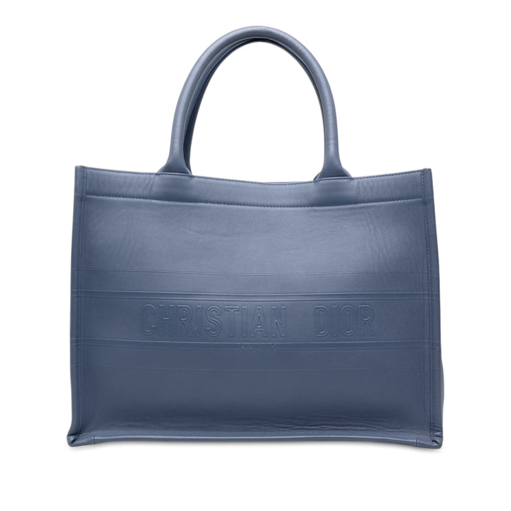 Dior Book Tote embossé Moyen Bleu – vue principale – GABY PARIS