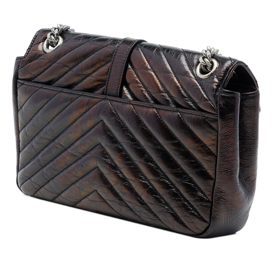 Saint Laurent Chevron Métallisé froissé Punk Sac à chaîne Moyen Cuir de veau Noir – vue 2 – GABY PARIS