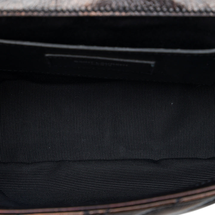 Saint Laurent Chevron Métallisé froissé Punk Sac à chaîne Moyen Cuir de veau Noir – vue 4 – GABY PARIS