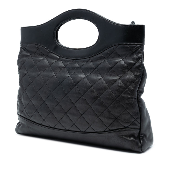 Chanel Large Matelassé Cuir d’agneau 31 Shopping Bag