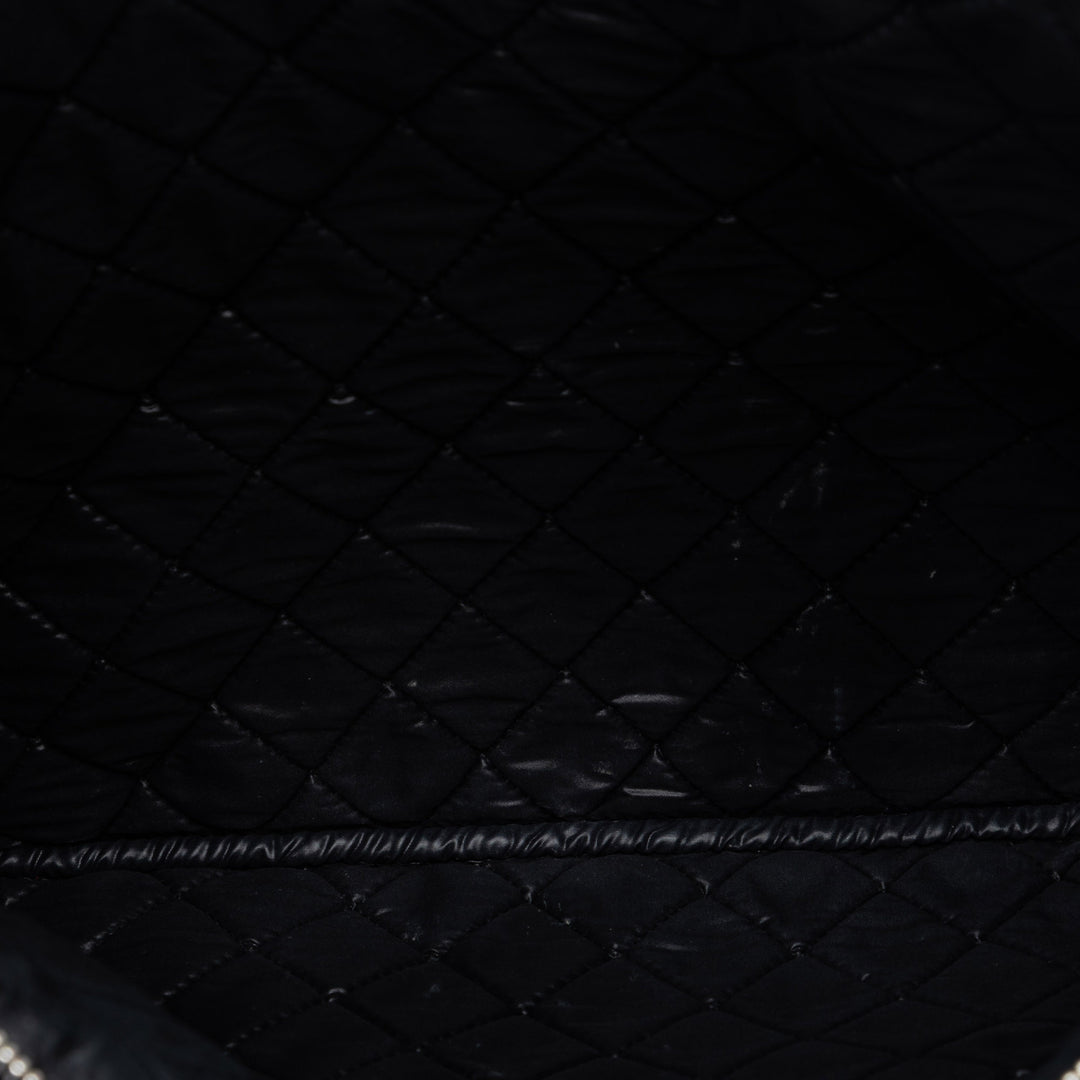 Chanel Large Matelassé Tweed et Cuir d’agneau Camellia O Étui Pochette