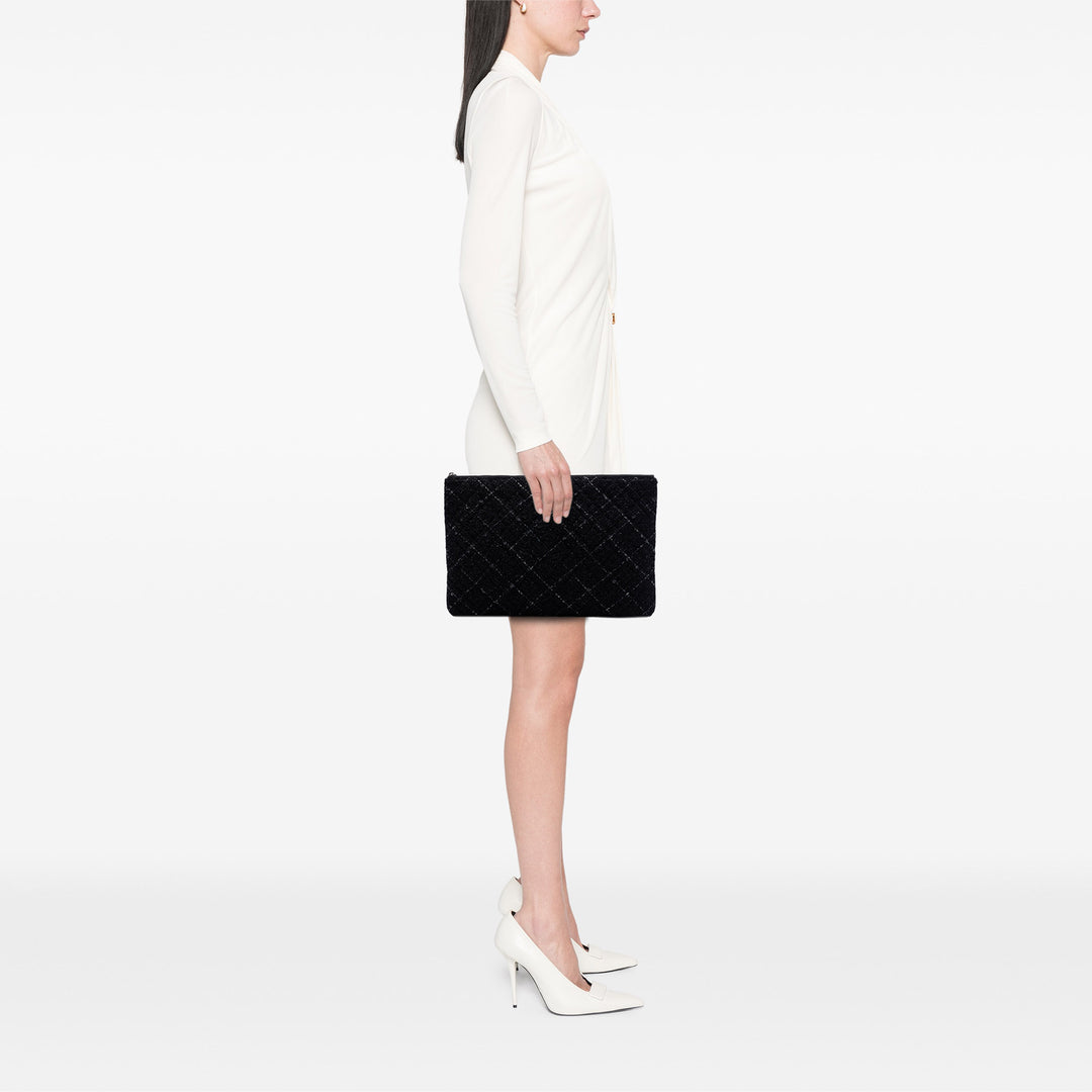 Chanel Large Matelassé Tweed et Cuir d’agneau Camellia O Étui Pochette