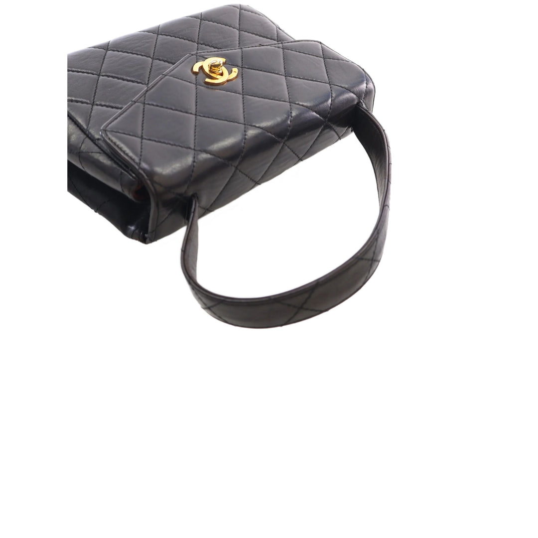Chanel Sac à main Matelassé Enveloppe à rabat Cuir d'agneau Noir – vue 9 – GABY PARIS