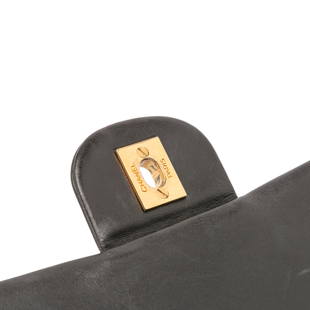 Chanel Medium Classic Cuir d’agneau Double rabat Noir