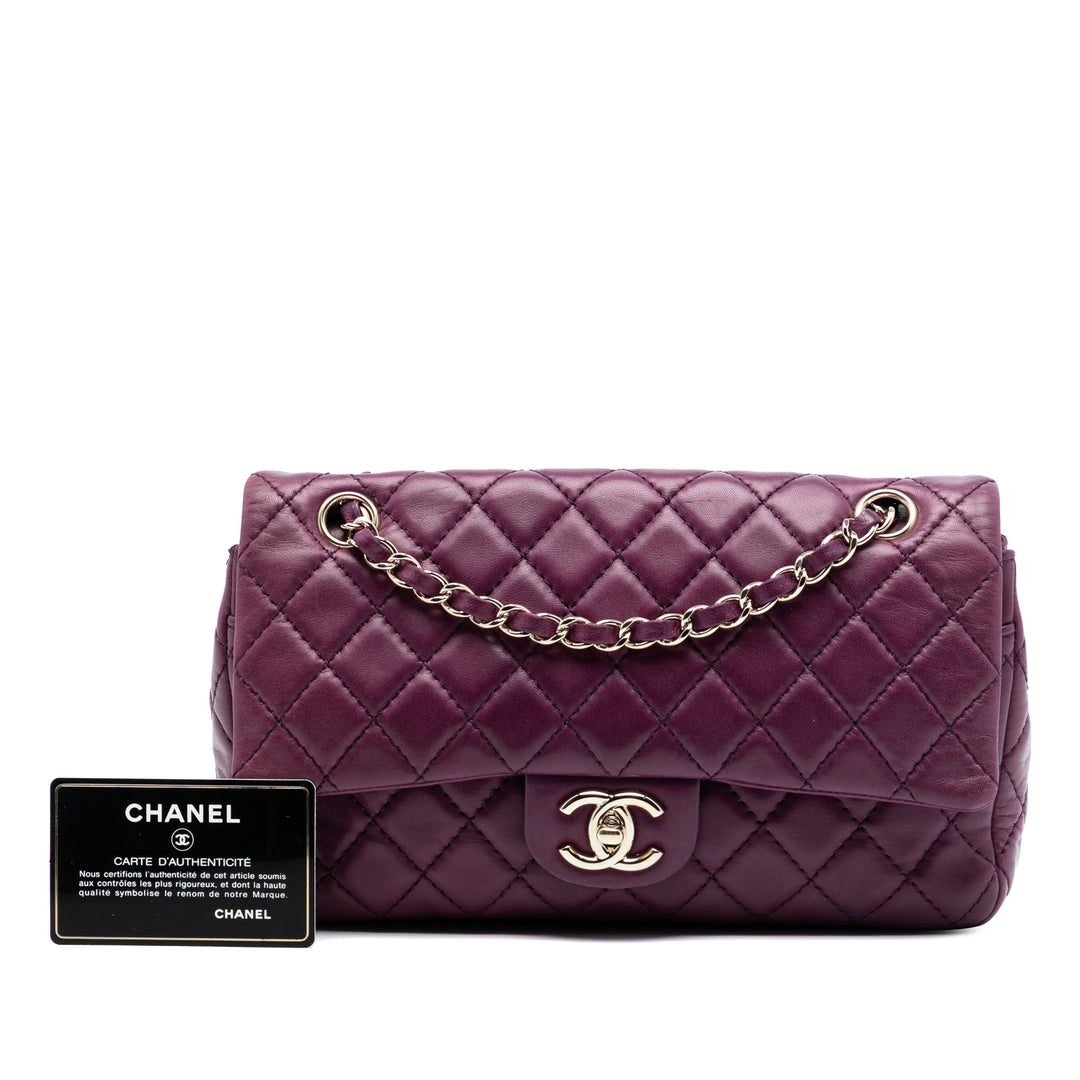 Chanel Medium Classic Cuir d’agneau Double rabat