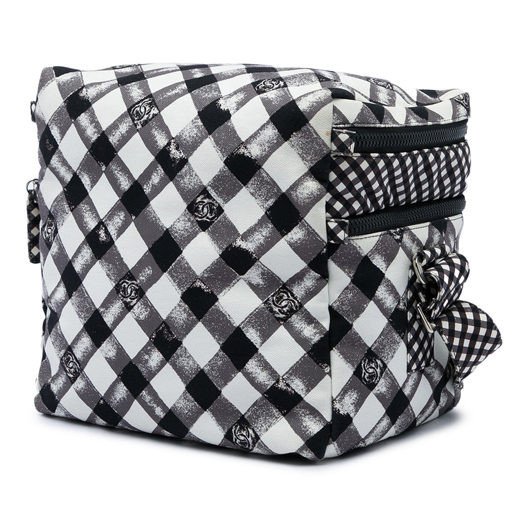 Chanel CC Gingham Lunch Sac boîte Noir – vue 2 – GABY PARIS