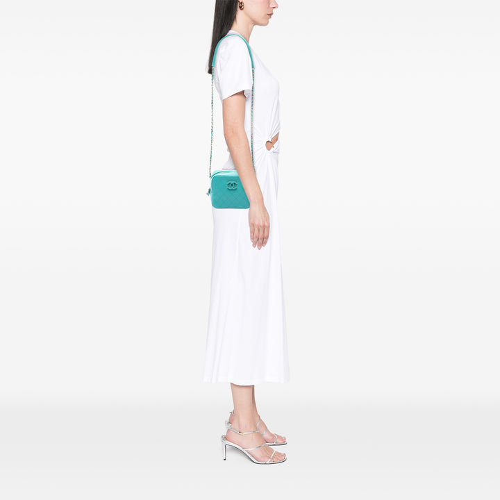 Chanel CC Surpiqué Émail Sac caméra Cuir de veau Bleu – vue 6 – GABY PARIS