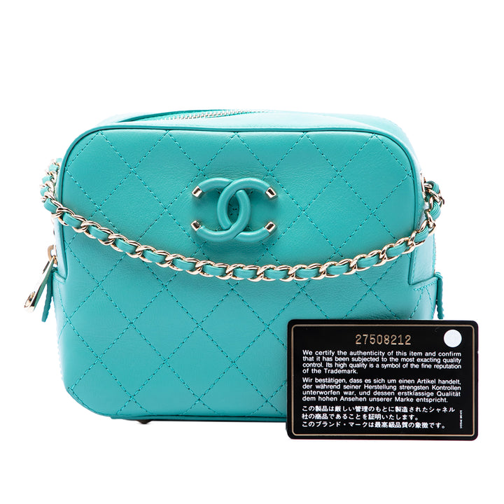 Chanel CC Surpiqué Émail Sac caméra Cuir de veau Bleu – vue 7 – GABY PARIS