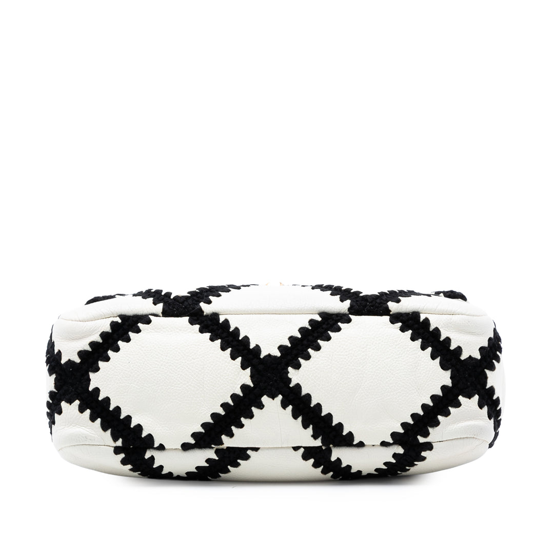 Chanel Medium Crochet Cuir de veau 19 à rabat