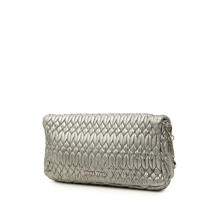 Miu Miu Sac à main Matelasse Métallisé Cristal Chaîne nappa Argenté – vue 2 – GABY PARIS