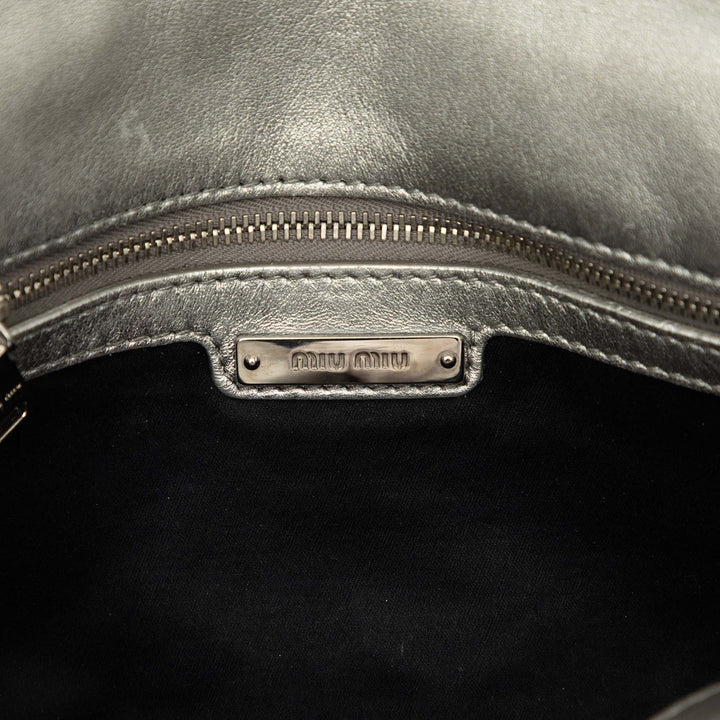 Miu Miu Sac à main Matelasse Métallisé Cristal Chaîne nappa Argenté – vue 5 – GABY PARIS