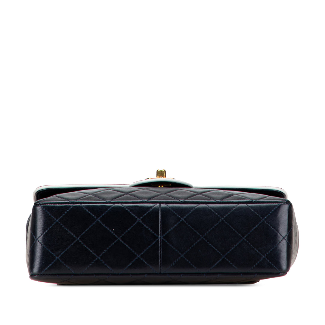 Chanel CC Bicolor Quilted Cuir d’agneau Piping Simple rabat Bleu