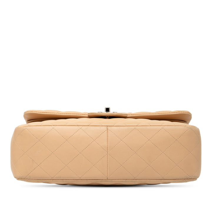 Chanel Jumbo Classic Cuir d’agneau Double rabat