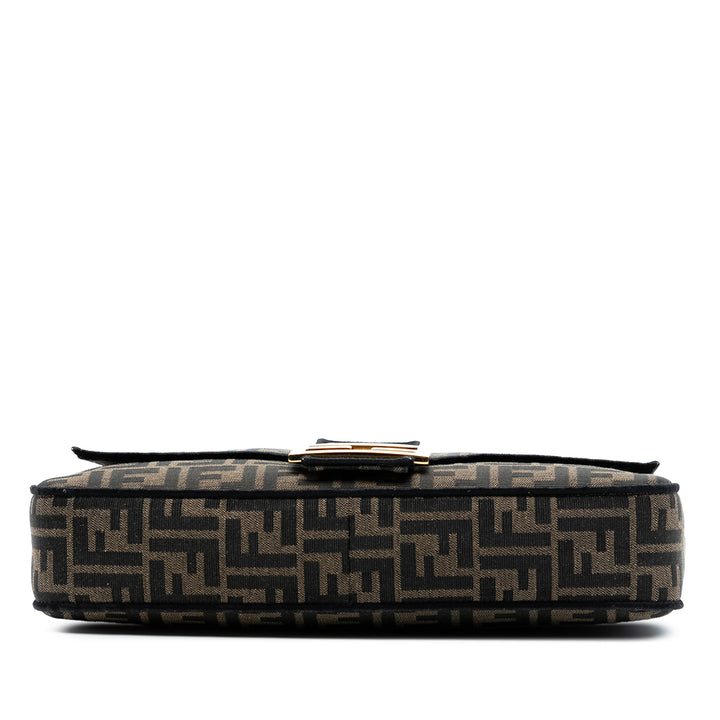 Fendi Large Zucca Toile Baguette Sac